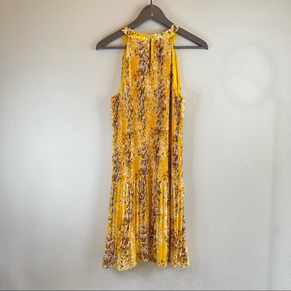 Maison d’ Amelie Paris Pleated Floral Yellow Midi Dress Size Large NWT - Picture 7 of 10